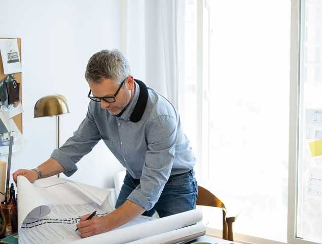 רמקול לביש שלא מנתק אתכם מהסביבה אבל גם לא מפריע לה, עשוי מחומר גמיש ש"יודע" ללבוש צורה להתאמה מושלמת.
ניתן להסיר את הכיסוי לצורך ניקוי, הסוללה נטענת במשך 3 שעות ומספיקה ל 12 שעות פעולה.
